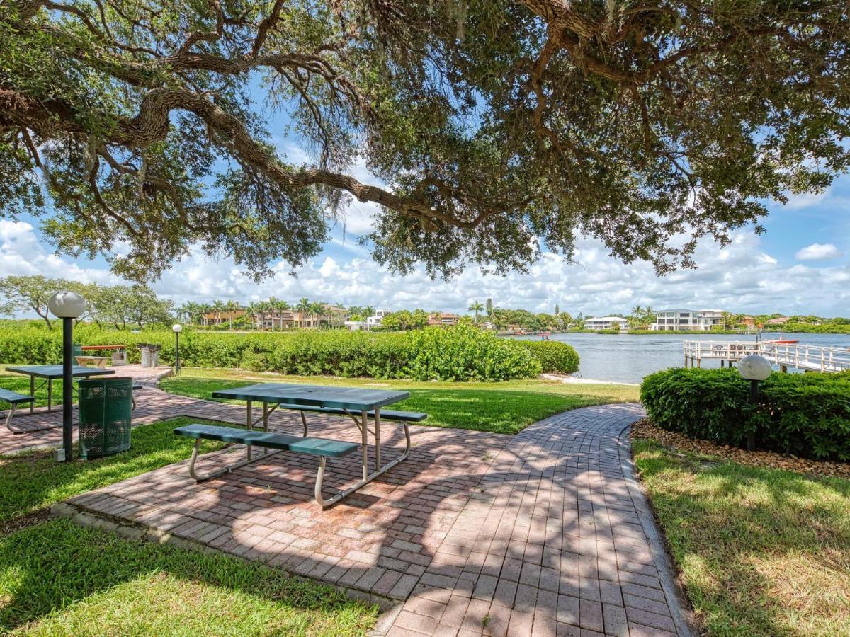 Luxury Waterfront Views - Heated Pool - 1400Sf Duplex - Minutes To The Beach 西耶斯塔岛 外观 照片
